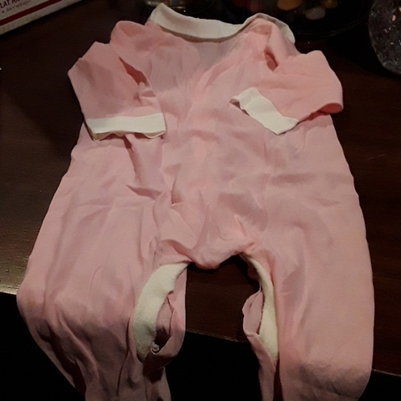 SOFT PINK  FOOTED ONESIE  SLEEPER  ( L ) - Picture 4 of 4